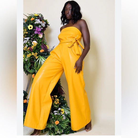 NWT the kemist JORDAN WIDE LEG FAUX
LEATHER JUMPSUIT IN YELLOW Sz UK 14= US 10 - Picture 1 of 16
